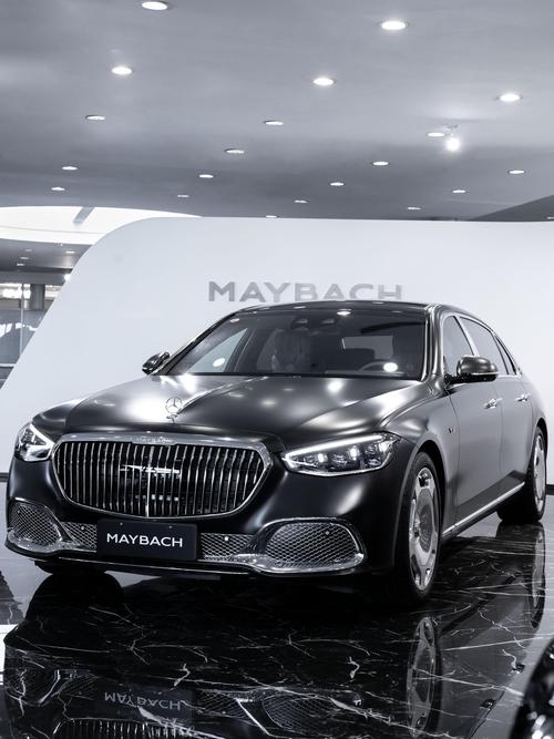 惠州79岚图汽车的售后服务让用户无忧出行，迈巴赫未来的豪华车趋势